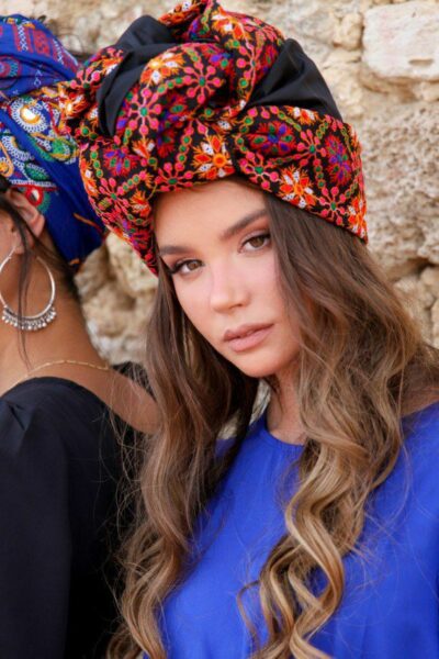 photo5807414092435141601