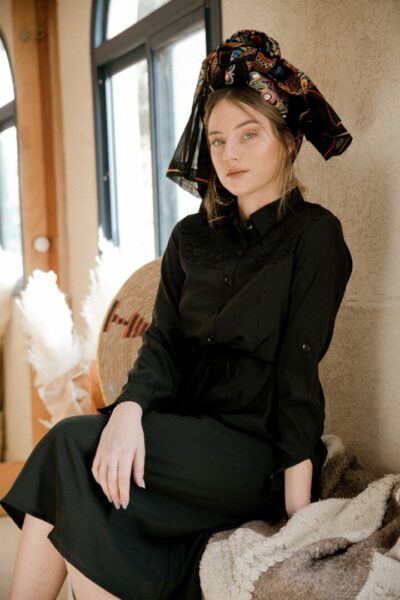 NEW DELHI black lace dress