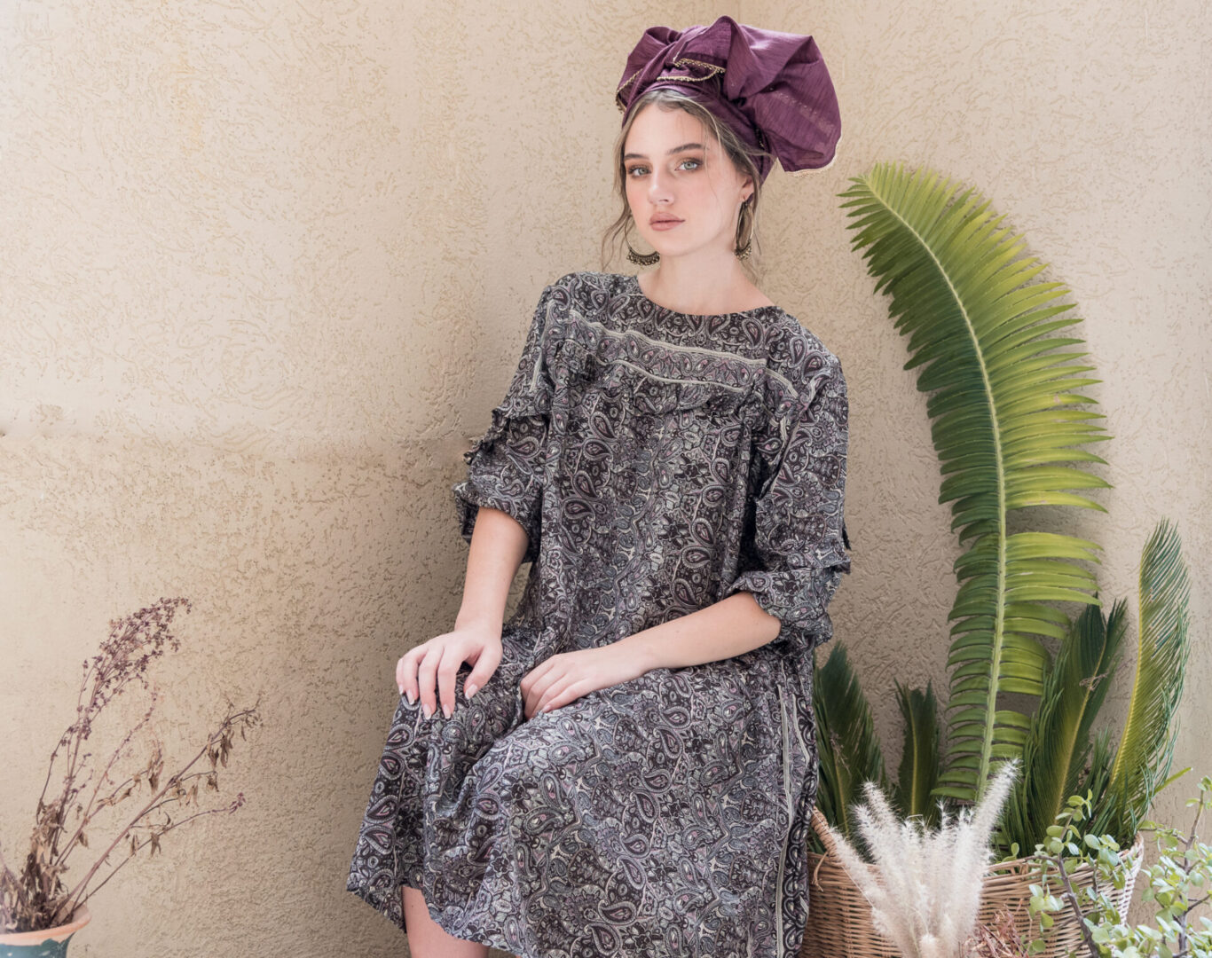 Paisley frill lee dress - Image 2